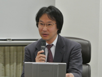 女子栄養大学　栄養生理学研究室　教授　上西 一弘